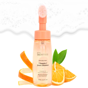 Mousse nettoyante enrichie en Vitamine C